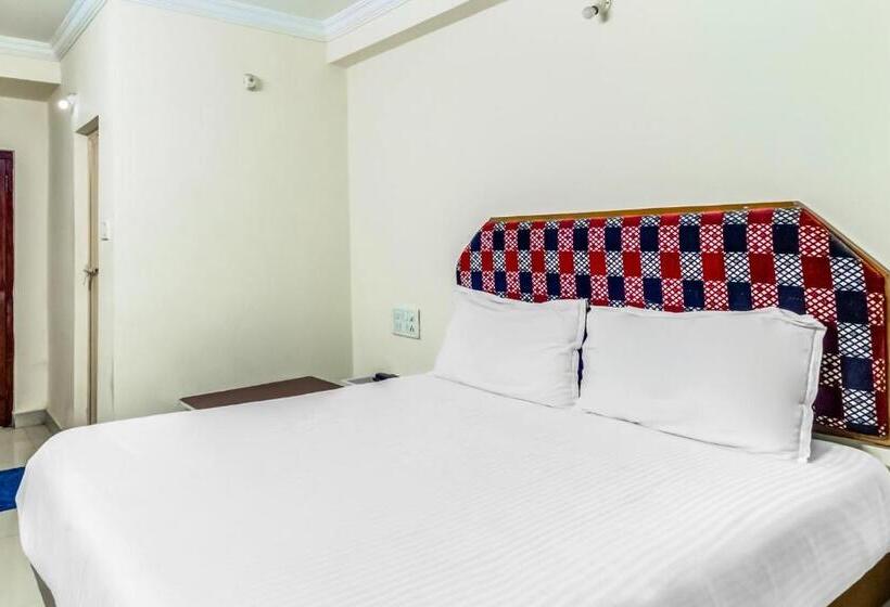 בית מלון כפרי Spot On Swarna Mayuri