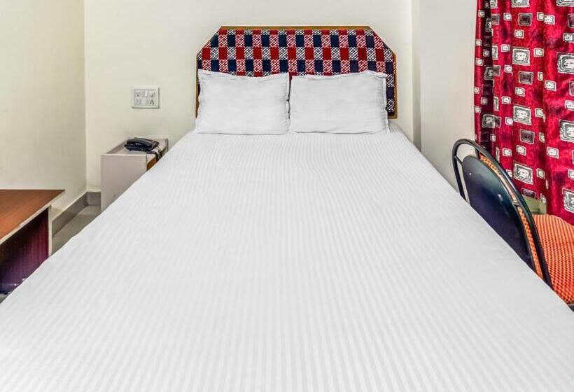 בית מלון כפרי Spot On Swarna Mayuri