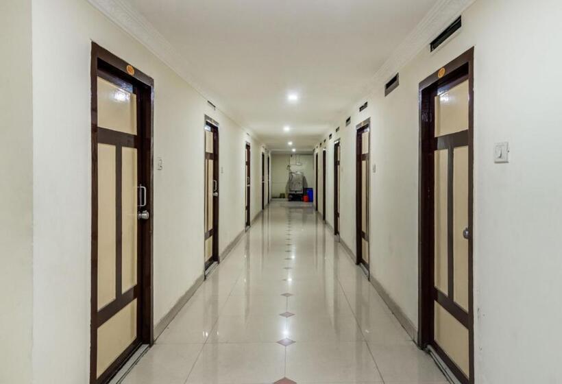 בית מלון כפרי Spot On Swarna Mayuri