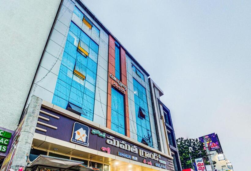 בית מלון כפרי Spot On Swarna Mayuri