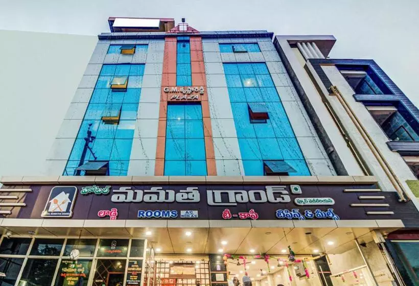 Hotelli Spot On Swarna Mayuri