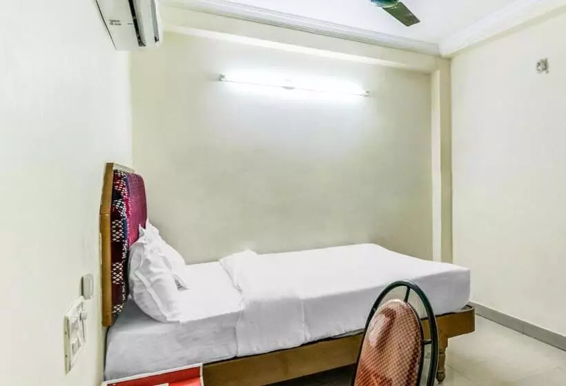 Hotelli Spot On Swarna Mayuri