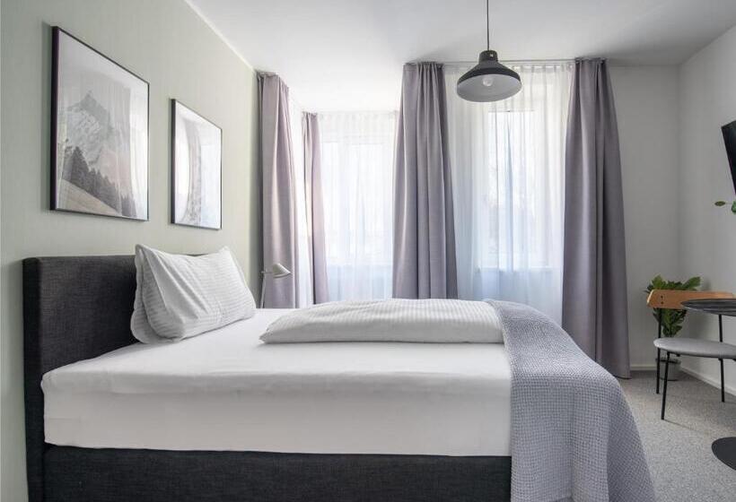 Limehome Linz Friedrichstraße