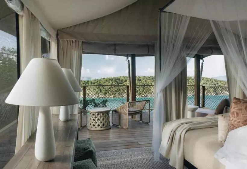 Lovango Resort And Beach Club