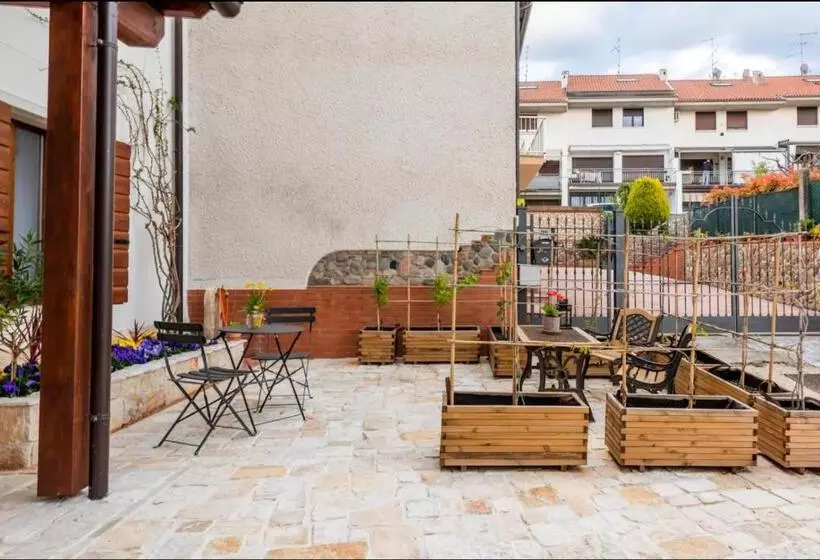 ペンション Casa Nostra   Garda Rooms
