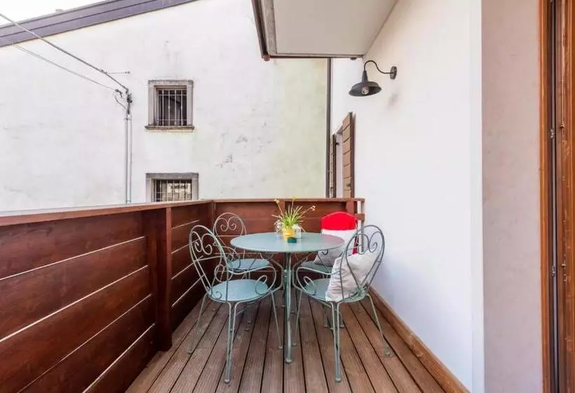 ペンション Casa Nostra   Garda Rooms