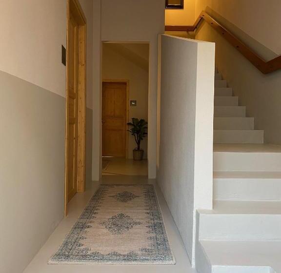 פנסיון Casimiro Rooms