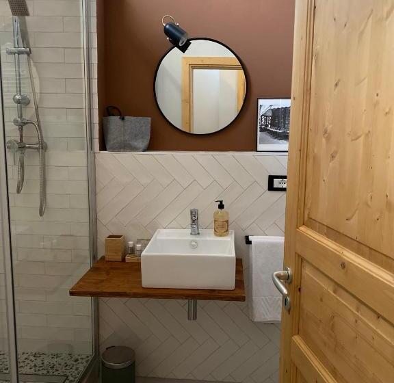 פנסיון Casimiro Rooms