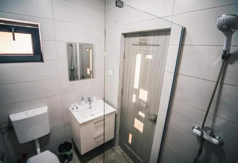 פנסיון Casutele Amaliei