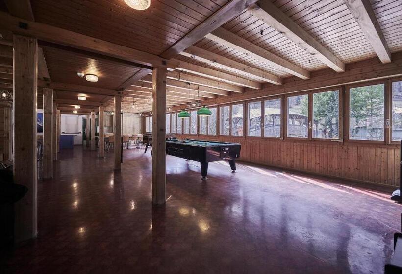 Alpine Base Hostel Adults Only