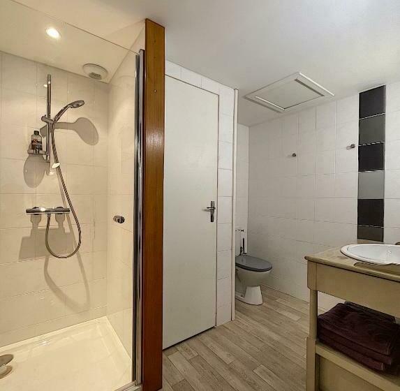 住宿加早餐  Chambre D Hôtes La Bardinière