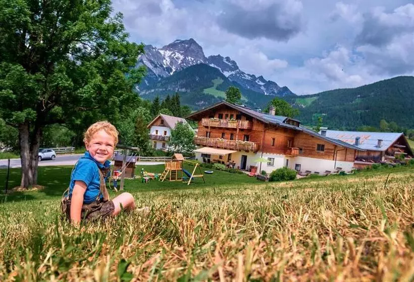 تختخواب و صبحانه Haus Obermühle