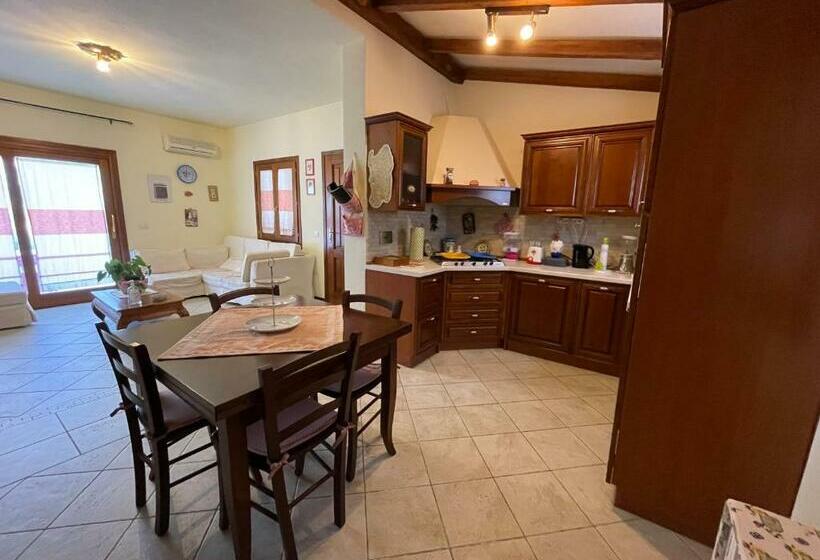 ベッドアンドブレックファースト L Aurora