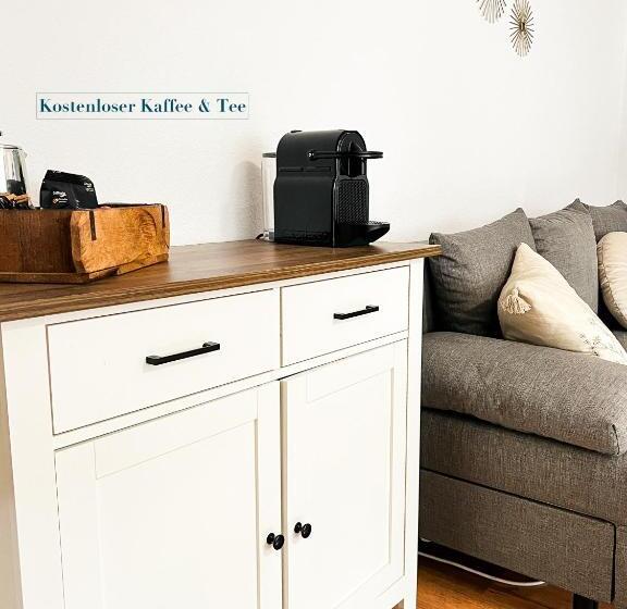 住宿加早餐  Modern Room With Netflix In Porta Westfalica