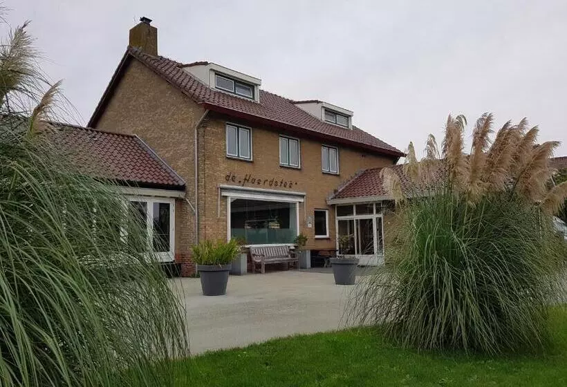 ベッドアンドブレックファースト Sportpension Heartstay