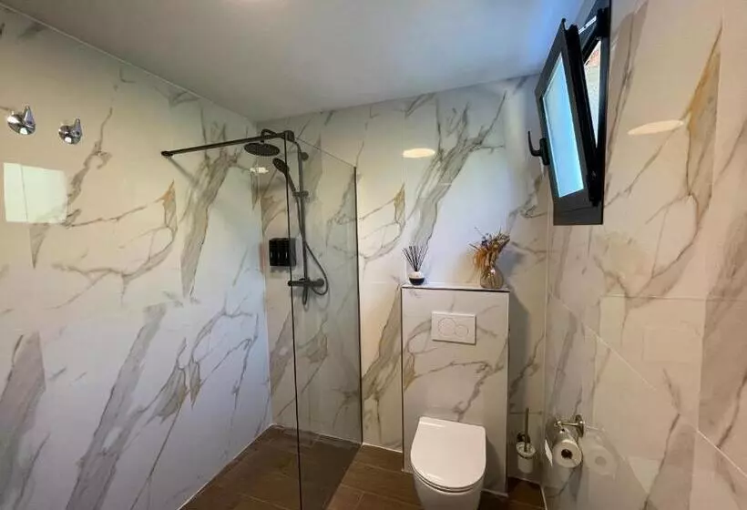 تختخواب و صبحانه Villa La Vida