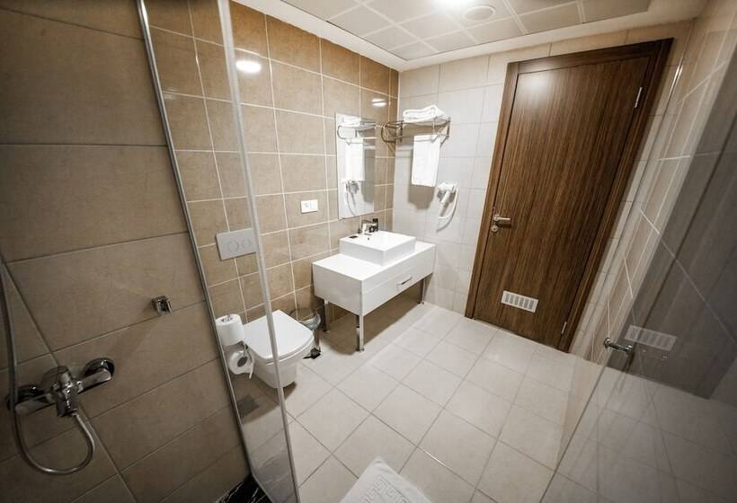 酒店 Qayser Deluxe