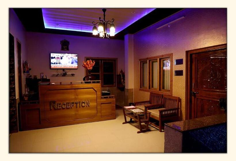 Hotel The Ranikhet Continental