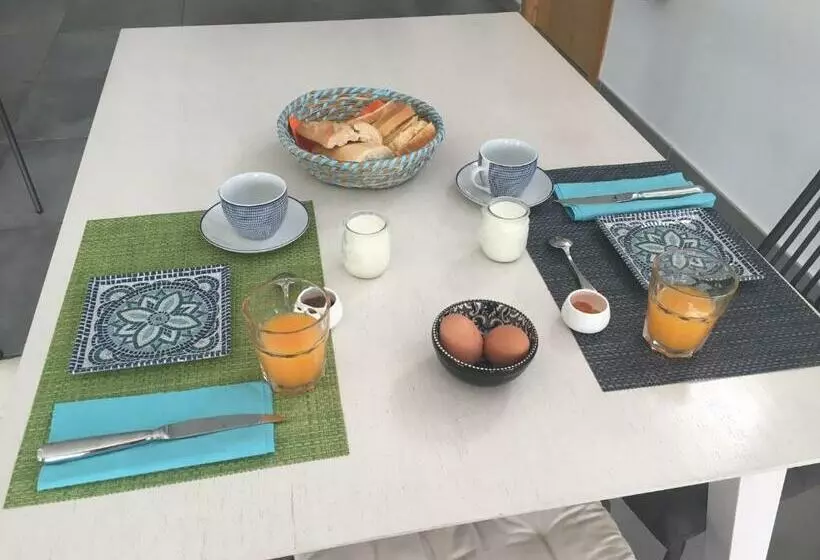 ペンション Casa Sol Y Luz   Casa Rural