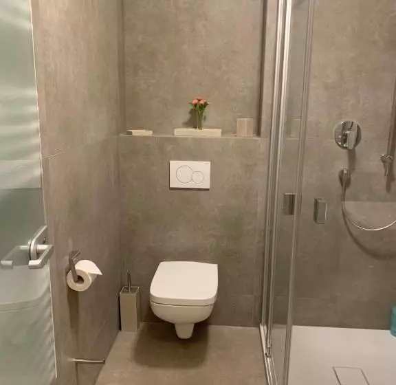 ペンション Haus 8