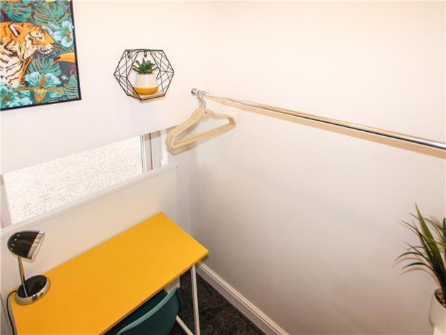 بنسيون Lansdowne Simply Stay