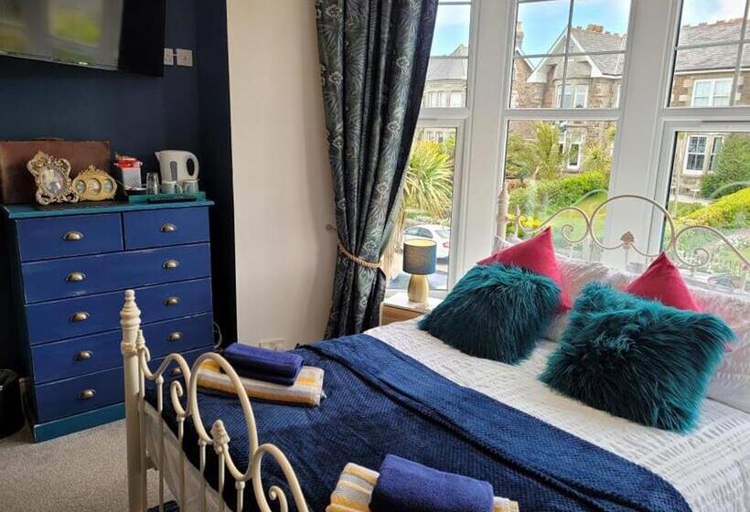 بنسيون Lansdowne Simply Stay