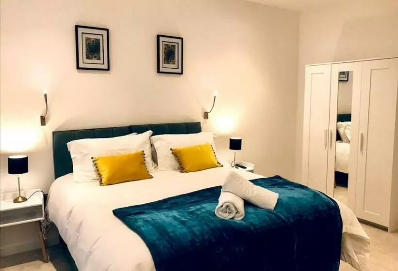 ペンション Maplewood Luxurious One Bed Flat With Free Parking