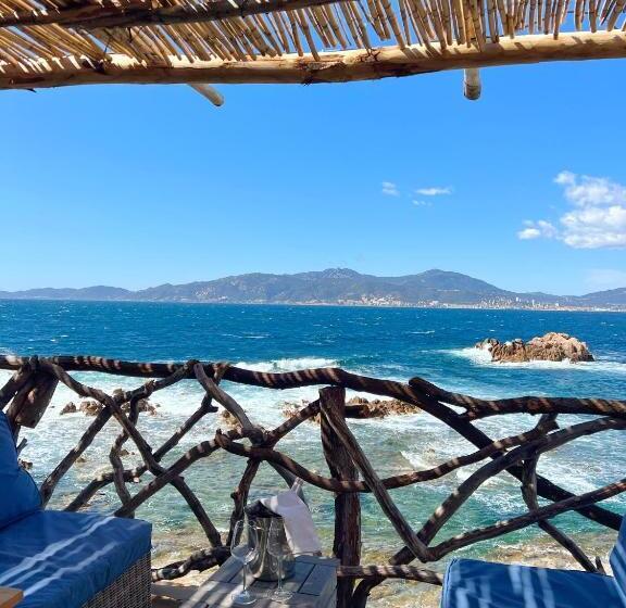 פנסיון Villa Kirssis