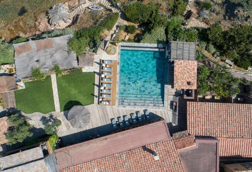 פנסיון Villa Kirssis