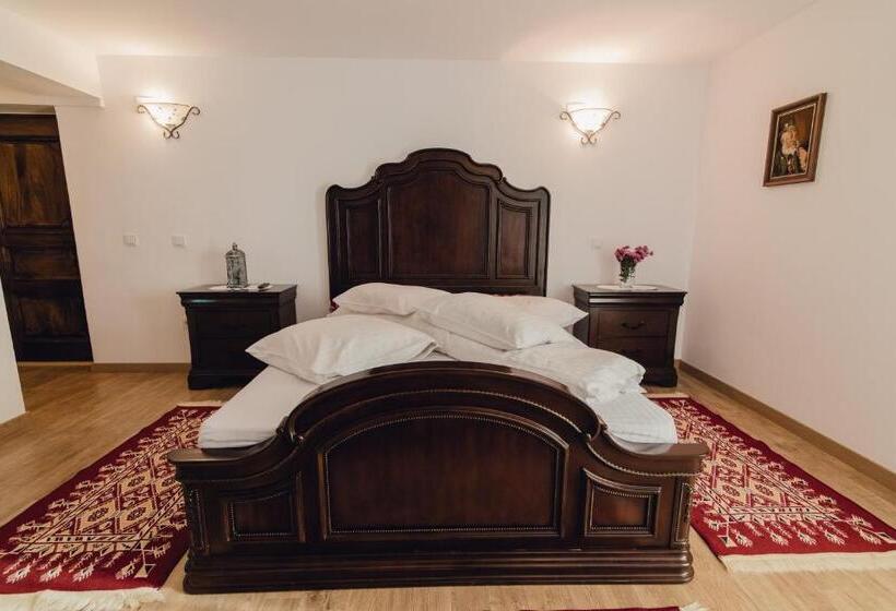 Resort Complex Transalpina