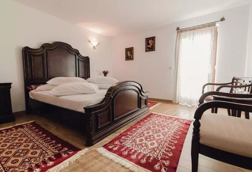 Lomakeskus Complex Transalpina