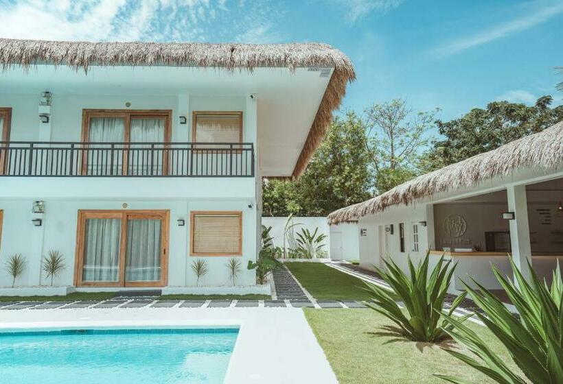 Ultra Mint Dive Resort