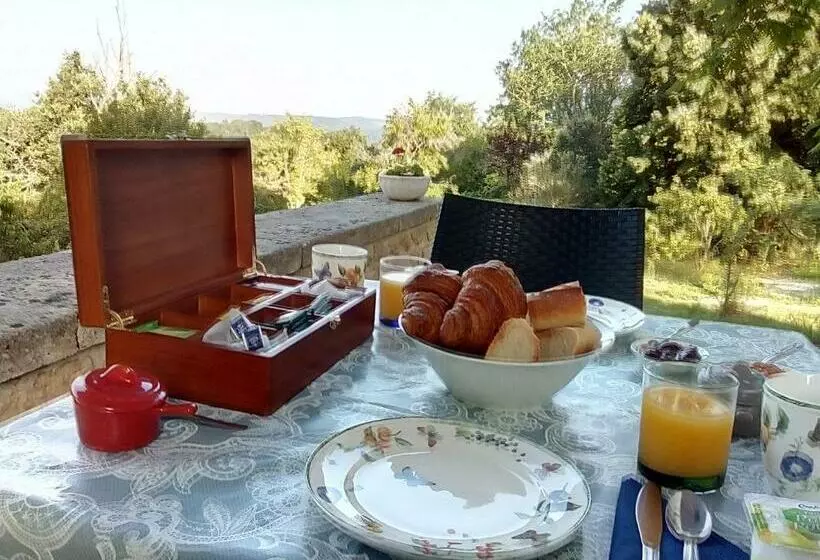 Aamiaismajoitus (B&B) Au Soleil Couchant