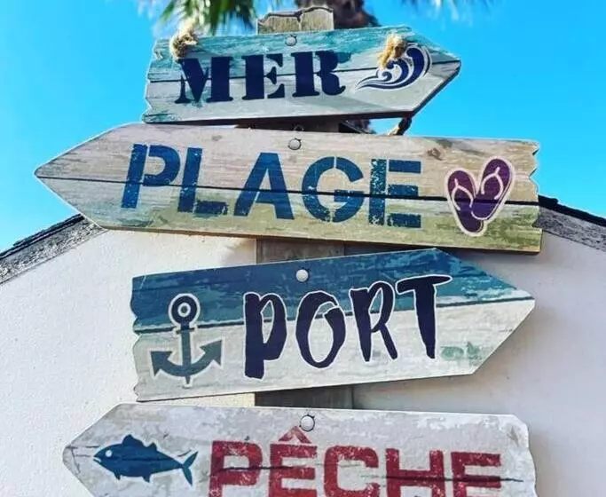 Aamiaismajoitus (B&B) Hébergement Chambre D Hôtes Grau Du Roi Mas Des Marines Piscine Adult Only