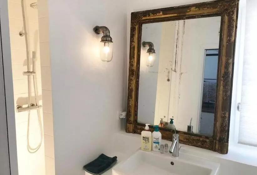 ベッドアンドブレックファースト Denis & Virginie   Château à Pied   Parking Gratuit