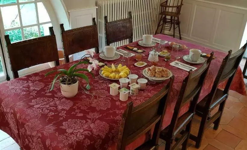 تختخواب و صبحانه Le Moulin Hodoux