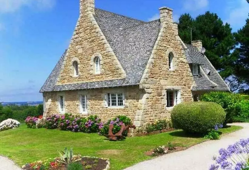 Aamiaismajoitus (B&B) Les Ajoncs