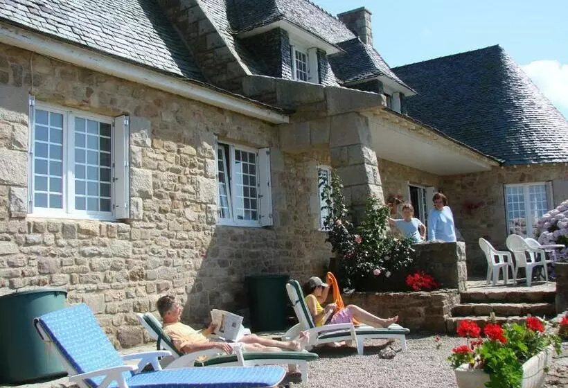 Aamiaismajoitus (B&B) Les Ajoncs