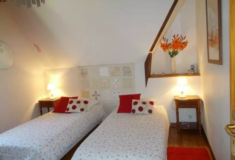 Aamiaismajoitus (B&B) Les Ajoncs