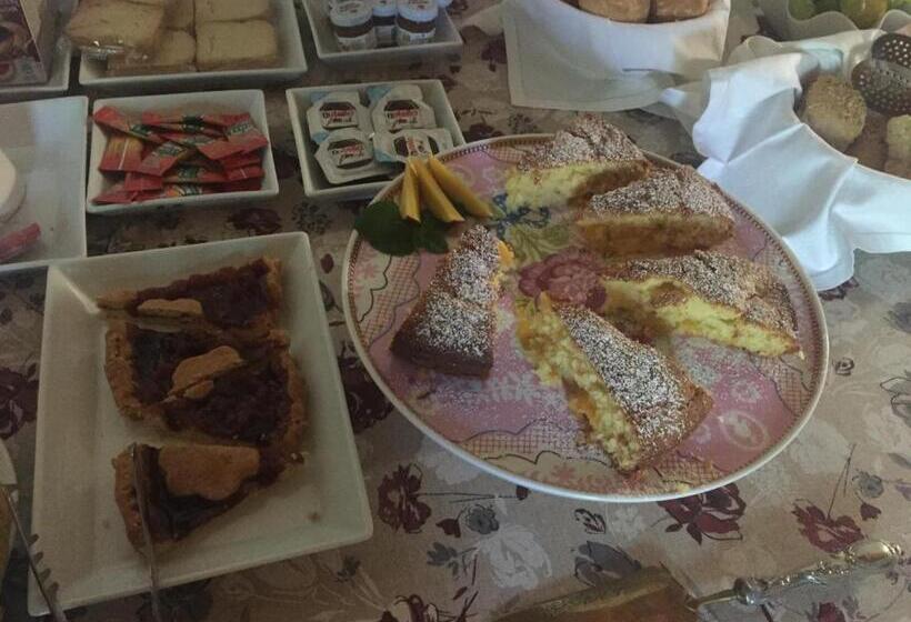 בית מלון כפרי Agriturismo Il Glicine Bianco