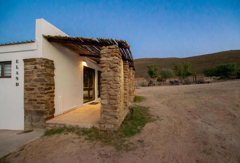 ホテル Desert Wind Private Guest And Game Farm