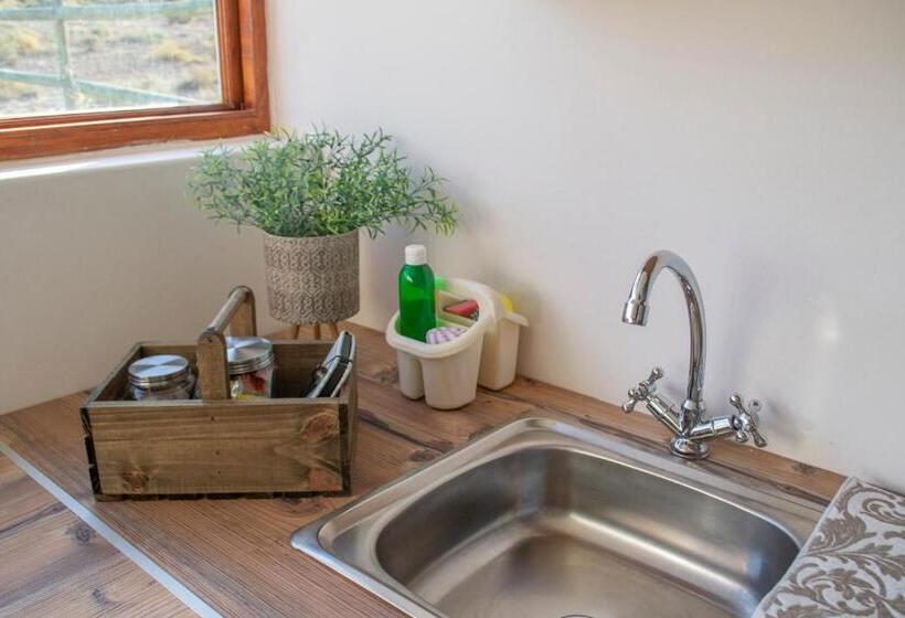 ホテル Desert Wind Private Guest And Game Farm