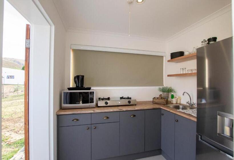 ホテル Desert Wind Private Guest And Game Farm