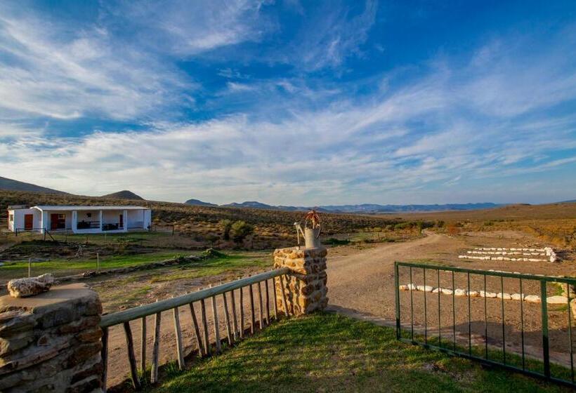 ホテル Desert Wind Private Guest And Game Farm