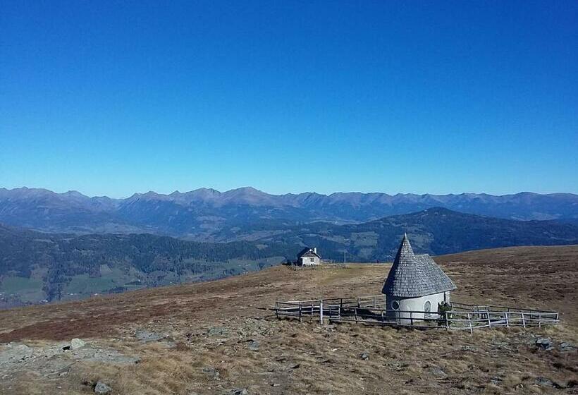 فندق Pension Edlinger