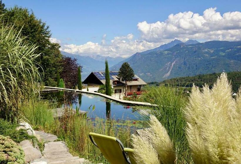 Отель Tirolerhof Tisens