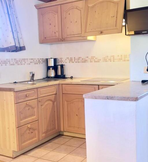 Отель Tirolerhof Tisens