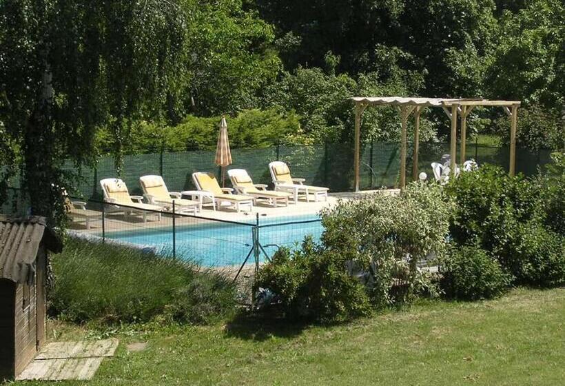 بنسيون Au Bonheur Du Cedre