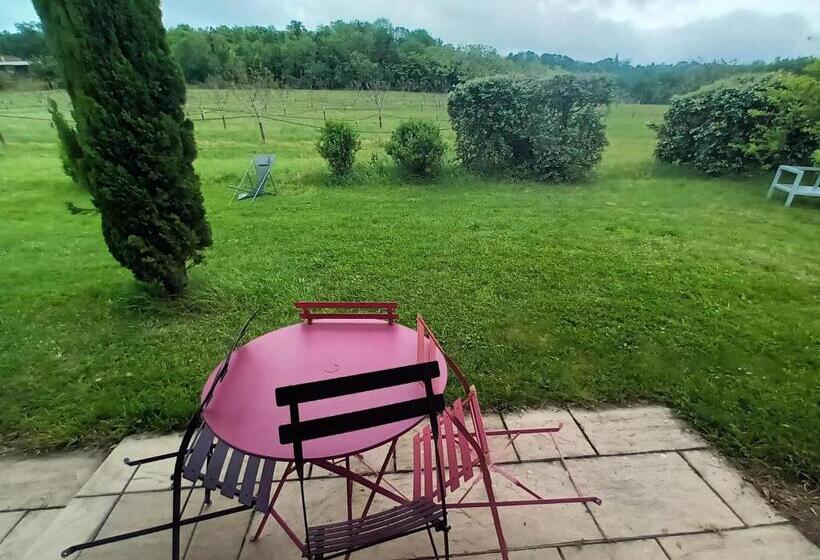 بنسيون Au Bonheur Du Cedre