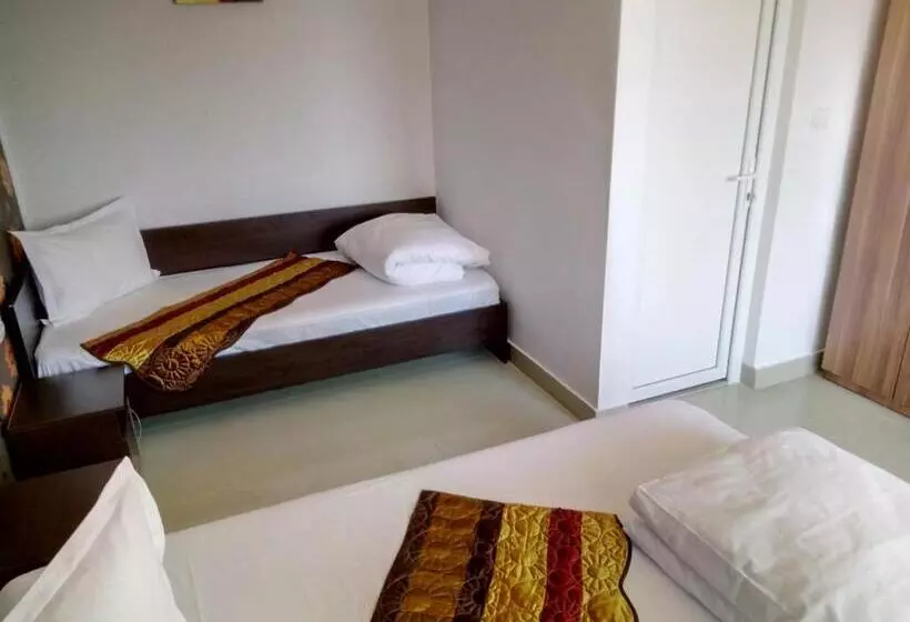 پانسیون Camere De Inchiriat Carpati